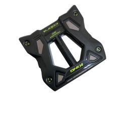 Item thumbnail for item e8ae1381-741f-4453-8134-2e701b7552a4