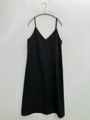 UNIQLO ユニクロ ワンピース M ブラック 無地 袖なし ひざ丈 フレア