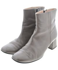 Item thumbnail for item de5e7b4d-c98d-4ba6-af1e-f9e0b0b73400