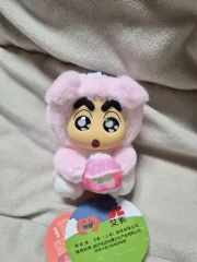 クレヨンしんちゃん ぬいぐるみ Labubu(ラブブ） キーホルダー
