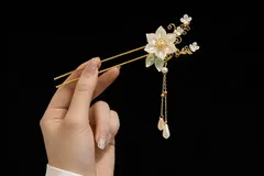 月白花 ― 清鈴（せいりん） 小枝かんざし 簪 結婚式 卒業式 成人式 浴衣 七五三 フォーマル 和装アクセサリー ヘアスティック