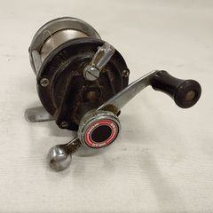 Langley CAST-RITE Model 380A ベイトリール - メルカリ