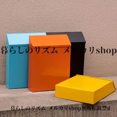 ポスト 郵便ポスト 鍵付き ロック可能 メールボックス 頑丈な金属製 安全なロックシステム コンパクト 縦型デザイン 屋外使用可能 プライバシー セキュリティ 外壁用壁掛けメールボックス 郵便物の安全な配達 ラスティックスタイル モダン イエロー