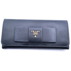 ギャランティカード有⭐︎PRADA 長財布 サフィアーノ フィオッコ 黒　リボン ギャランティカード有⭐︎PRADA 長財布 サフィアーノ フィオッコ 黒