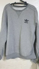 アディダス グレー スウェット Tシャツ