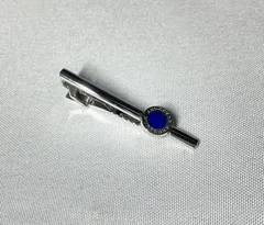 美品 [近年モデル] Burberry バーバリー ブルーストーン装飾&ブランドロゴ メタリックシルバー ネクタイピン タイピン タイバー メンズ