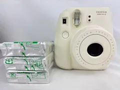 B-9.FUJIFILM instax mini 8 インスタントカメラ チェキ 本体　フィルム