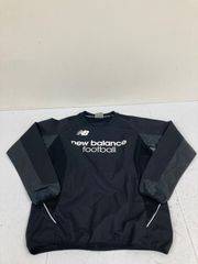 送料無料★new balance ニューバランス★ナイロントレーナー ピステ★フットボールウェア★Sサイズ★ブラック 黒 #80317sj146