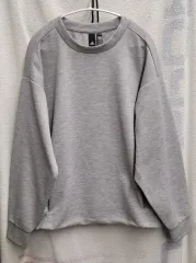 アディダス グレー スウェット Tシャツ