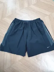 ナイキ 機能性 ハーフパンツ ネイビー