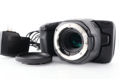 Blackmagic Design ビデオカメラ 本体 SmallRigケージ付 - メルカリ