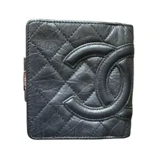 シャネル　CHANEL　カンボンライン　マトラッセ　2つ折り財布　ユニセックス