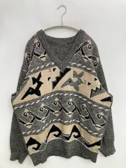 ニット/セーター グレー その他総柄 Vネック 長袖 ミドル丈