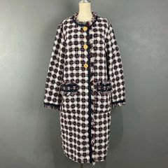 Item thumbnail for item b6e3a9da-c505-41d0-83cf-2c20a5a3c234