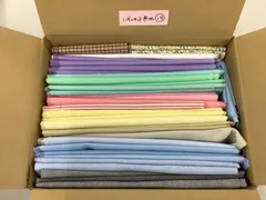 ハギレセット無地⑲　大小様々なサイズ　写真以外におまけ付き♪　まとめ売り 　はぎれ　コットン布地