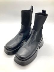 Item thumbnail for item a7f4fa60-73f0-455d-a1b5-8a21718f002e