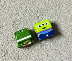 (セット) POP MART ディズニー ピクサー POP CUBE トイストーリー エイリアン + レックス フィギュア まとめ