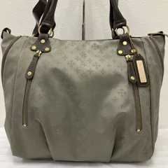 667　russet ラシット　２WAYショルダーバッグ　トートバッグ　肩がけ　ナイロン　カジュアル　ハンドバッグ　ワンショルダー　大容量　ビックトート