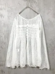 美品 PAGEBOY ページボーイ レース チュール メタルボタン ブラウス シャツ sizeF/白 ■◇レディース