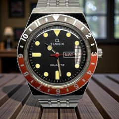 TIMEX タイメックス ブラック x レッド TW2U61300 メンズ腕時計