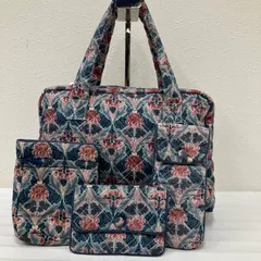692　LIBERTY リバティ　花柄　ハンドバッグ　トートバッグ　ミニボストン　ポーチ付き　4点セット　肩がけ　キルティング　ポーチ　ティッシュケース　小物入れ