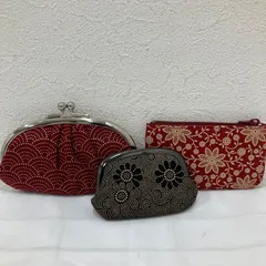 612　印傳屋　印伝　甲州印伝　INDEN-YA　インデンヤ　和装小物　伝統工芸　小銭入れ　コインケース　がま口　ミニ財布　小物入れ　マルチケース　マルチポーチ　黒　ブラック　赤　レッド　レディース　メンズ　ユニセックス　菊　クレマチス　青海波　鹿革　上原勇七のサムネイル