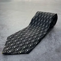 【GUCCI】グッチ 幾何学柄ネクタイ シルク100% メンズ　グレー　灰色　ビジネス向け　イタリア製　スクエアパターン