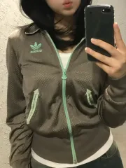 (在庫処分) adidas ヴィンテージ ミント Tシャツ ジップアップ ジャージ