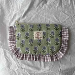 ハンドメイド　ブロックプリントのフリルポーチ