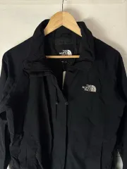 THE NORTH FACE ザノースフェイス ウィンドブレーカー