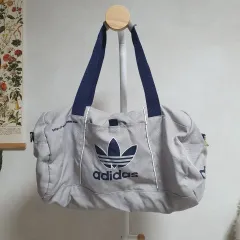 アディダス ダッフルバッグ