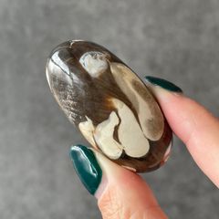 天然石 翡翠 魚 彫刻 ルース 本物保証 格安 - メルカリ