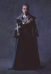 【中古】生写真(男性) 三浦浩一(大友宗麟)/キャラクターショット/科白劇 舞台「刀剣乱舞/灯 綺伝 いくさ世の徒花 改変 いくさ世の徒花の記憶」歴史上人物ブロマイド