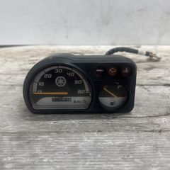 ヤマハ シグナス 2型 se44j 純正メーター 【中古】 - メルカリ