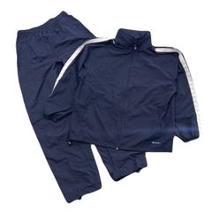 Item thumbnail for item e4e4e2b8-d5f4-4282-9a3b-c17e14066372