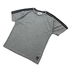 アディダス グレー 半袖 Tシャツ メンズ Oサイズ 【 肩スリーライン♪ スポーティな着こなしに 】 adidas ●DF316