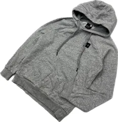 UNDER ARMOUR ☆ 飽きのこない◎ ワンポイントロゴ◎ グレー スウェット プルオーバー パーカー SM トレーニング アンダーアーマー■J249