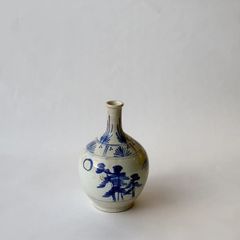 染付風景文角瓶 高さ約13.5㎝ 東Y8-0526③ - メルカリ
