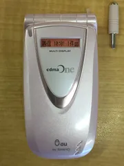 モックアップ au by SANYO cdma One レンチキュラー M8のサムネイル