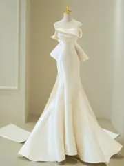 新品 未使用 2026新作 ホワイト ウェディングドレス ロングドレス 一字肩 大蝴蝶結 マーメイドライン 高級感 礼服 結婚式 二次会 花嫁ドレス 前撮り 演奏会 発表会