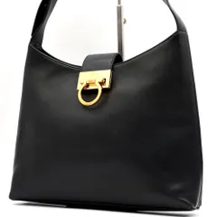 【良品】 サルヴァトーレフェラガモ Salvatore Ferragamo ガンチーニ ワンショルダーバッグ ハンドバッグ ホーボー 肩掛け レザー ブラック 黒 ゴールド金具 通勤 通学 ビジネス 上品 シンプル
