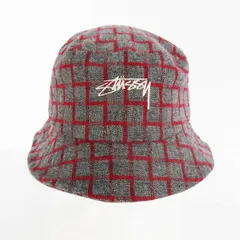 ステューシー STUSSY バケット ハット 幾何学模様 チェック ロゴ 刺繍 S/M グレー レッド 赤  （株）ジャック
