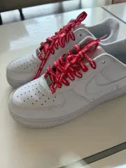 ナイキ シュプリーム エアフォース 270