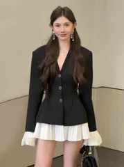 新品  上品な Vネックフリルスーツジャケット ウエストプリーツレディワンピース お姫