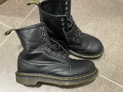 DR. MARTENS ドクターマーチン 8 ホール ブラック ブーツ 37