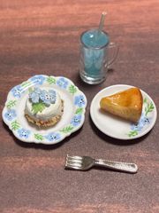 Item thumbnail for item 2c810378-7aa2-4cae-9c91-1bf2788ead24