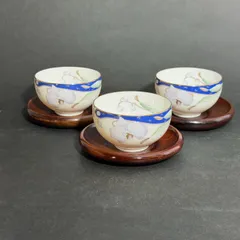 HOYA　胡蝶蘭　湯呑み　３客セット　保谷謹製　ホーヤ　おまけ　木製茶托3枚　茶碗