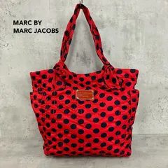 MARC BY MARC JACOBS マークバイマークジェイコブス トートバッグ ハンドバッグ キルティング ドット柄 水玉 総柄 ナイロン ロゴプレート レッド 赤 大容量 肩掛け A4収納可能 マザーズバッグ サイドポケット カジュアル ★ ■■