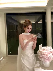 送料無料 パーティードレス ロングドレス 大人式 セレモニー 成人式 結婚式 二次会 披露宴 ゲスト オフショルダー ビスチェ ホワイト 上品 華やか エレガント シンプル 高級感 おしゃれ ギフトラッピング