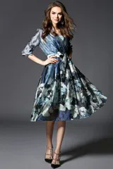 送料無料 未使用 発表会 舞台衣装 パーティ イベント ワンピース 7号 S (OPN1046)